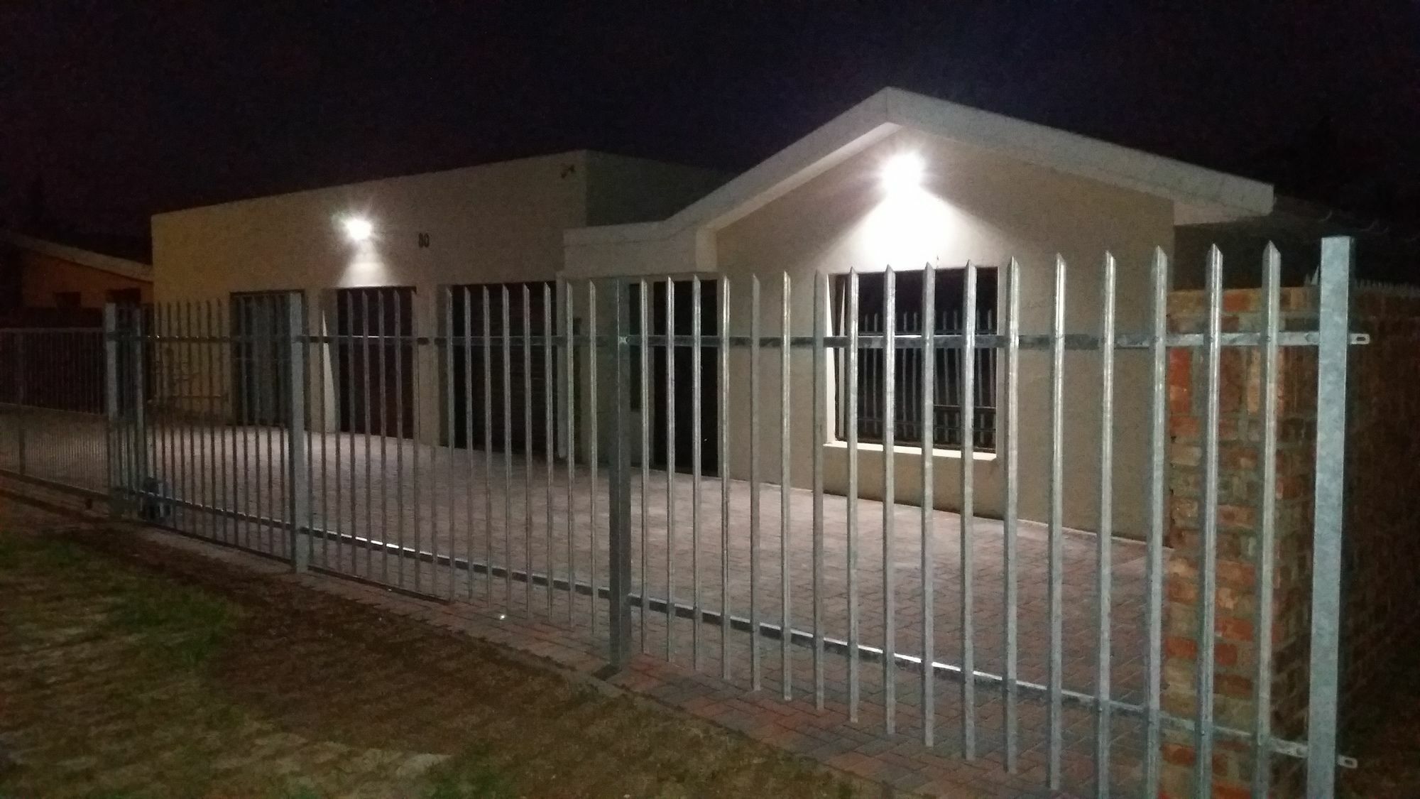 פורט אליזבת' דירות באזור מפרץ בלוווטאר, בגודל 30 מר, עם 1 חדרי שינה ו- 1 חדרי רחצה פרטיים מראה חיצוני תמונה